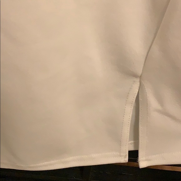 Dress - Picture 4 of 5